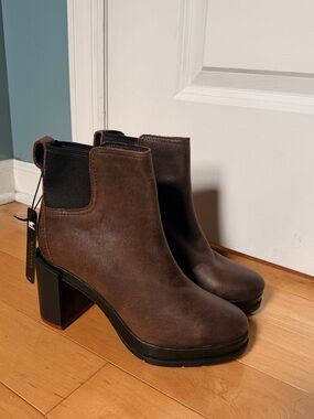 Sorel Waterproof Women's Brown Chelsea Ankle Boots with Block Heel